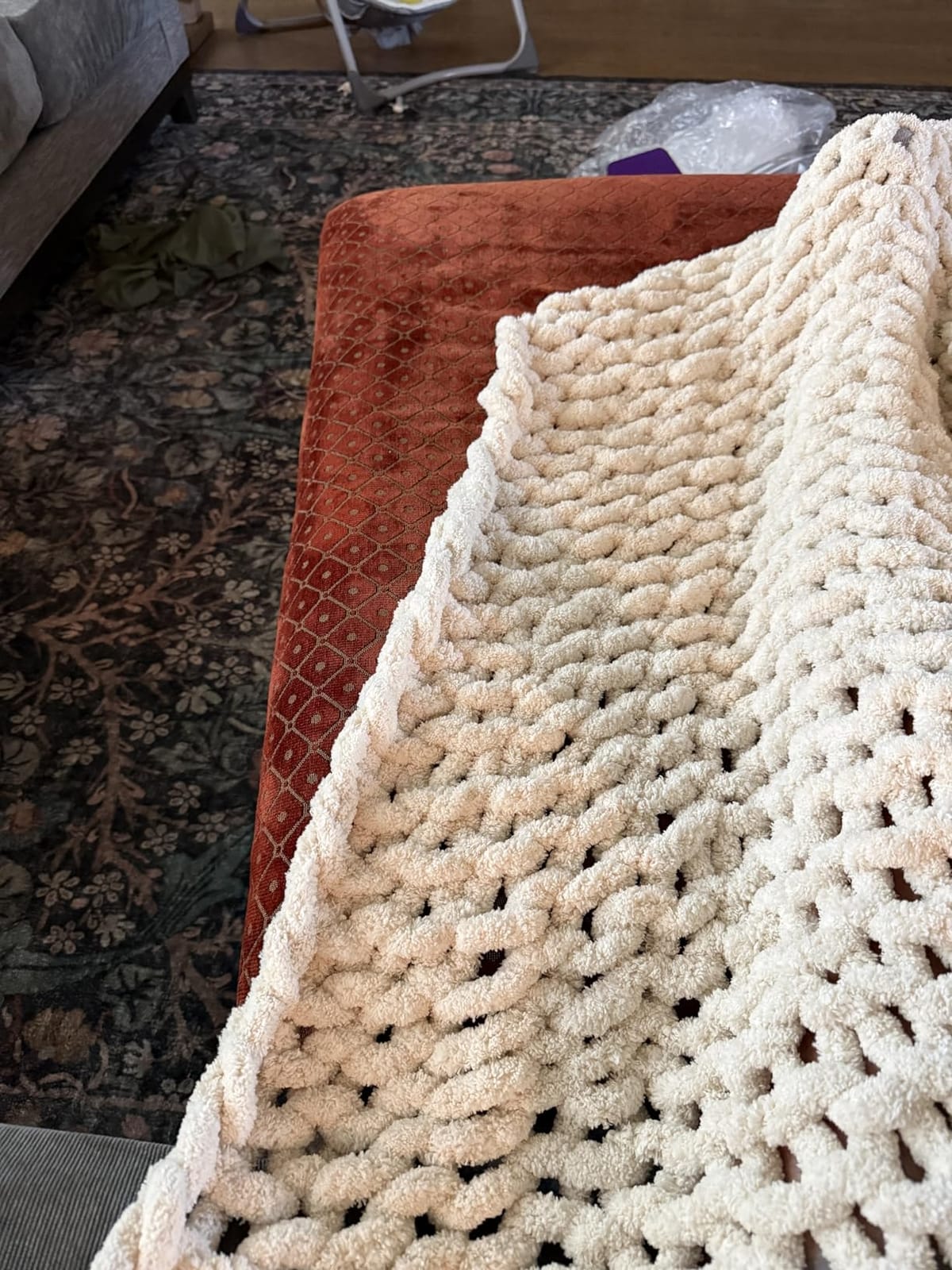 Chunky Knit Blanket - Luxury Soft Cozy 60 * 80 Throw Blanket, 100% Handmade Chenille Yarn Woven Blanket for Couch, Sofa, Home Decor, Gift - Machine Washable (Cream, 60 * 80) customer photo 1