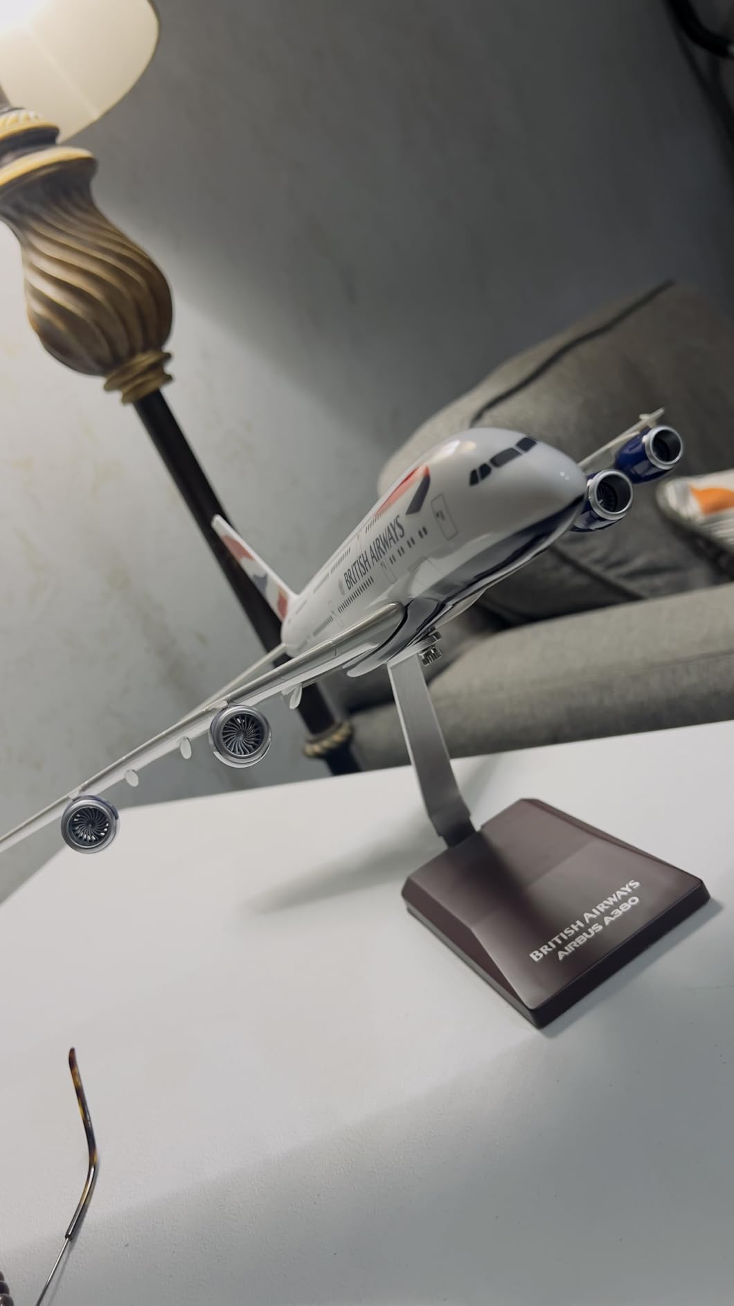 British Airways Airbus A380-800 - High Detail - Large Plastic Model Plane - 1/200 Scale - 14.5 Inch Length with Stand customer photo 1