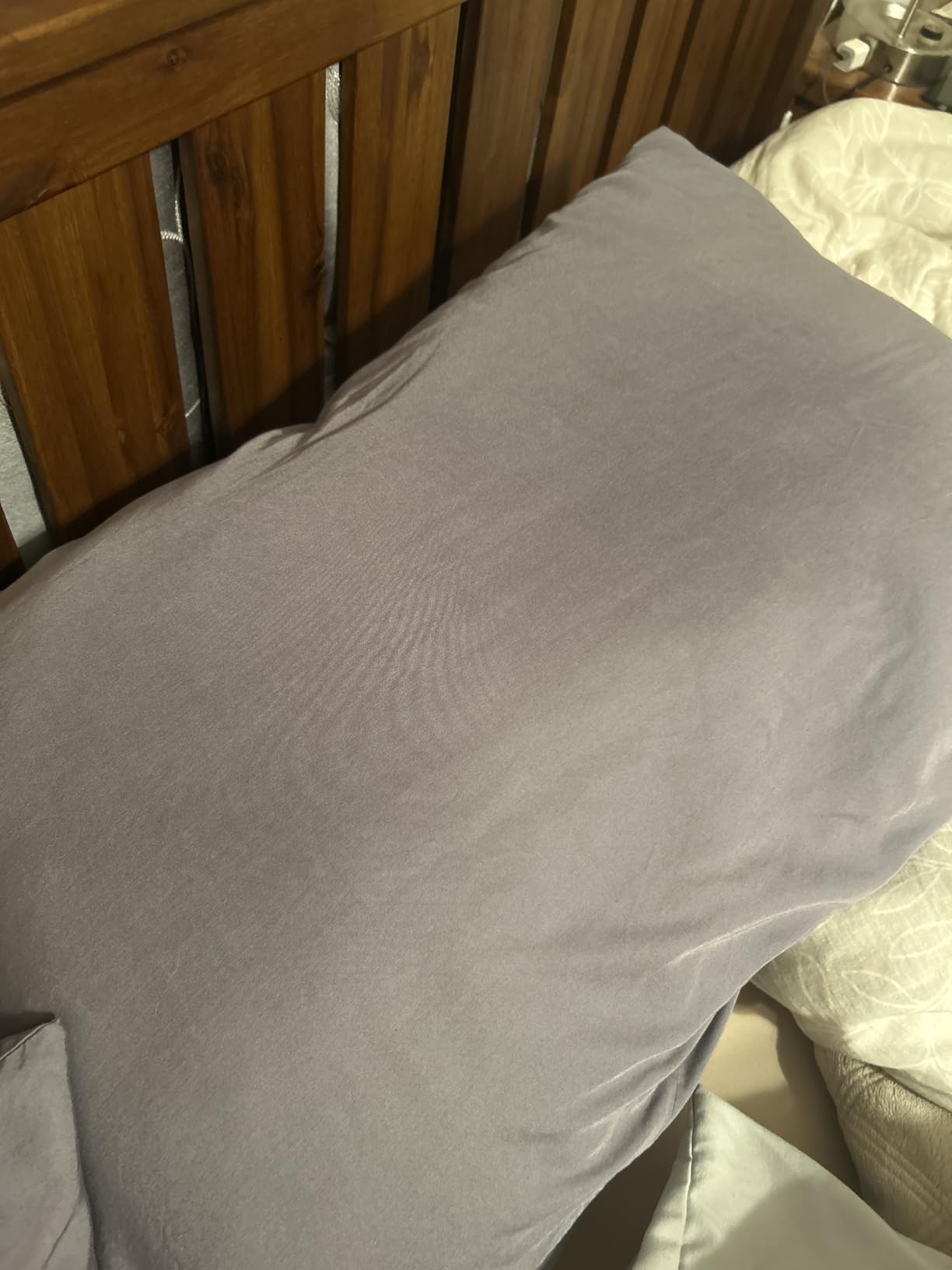 Bedsure Zipper Pillow Cases Queen Size from Rayon Derived from Bamboo customer photo 1