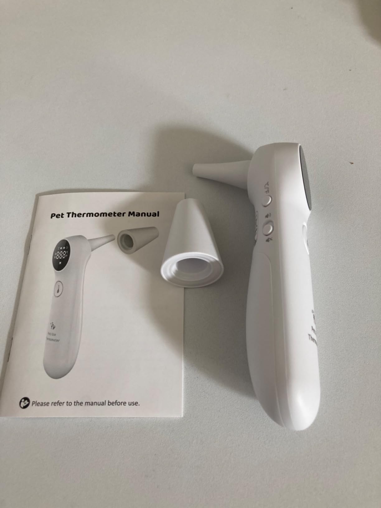 Pet Ear Thermometer for Dogs, Cats, and Livestock, Long Probe Designed, ℃/ ℉ Convert and Sound Switch Dedicated Button, 1 Second Measurement, 20 pcs Pet Swabs Included customer photo 2