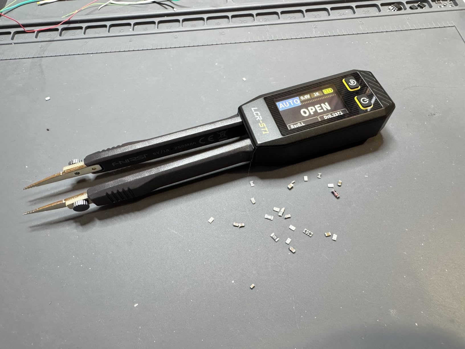 FNIRSI LCR-ST1 10kHz LCR Meter Tweezers, Smart SMD Component Tester | Auto Recognition, D/Z/Q/R ESR, Data Export, for Capacitance Resistance Inductance Diode Continuity Electronics Circuit Board customer photo 2