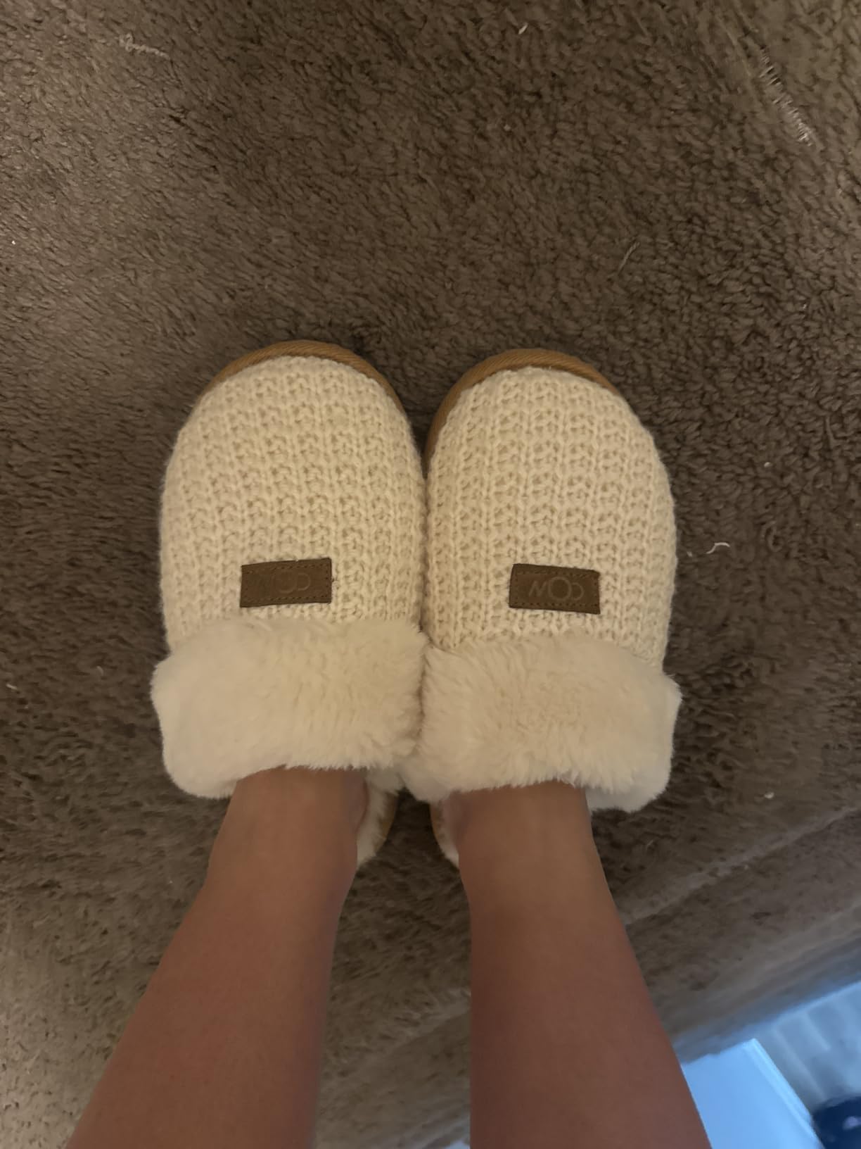 OOW Cozy House Slippers for Women with Memory Foam Fuzzy Shoes for Indoor customer photo 2