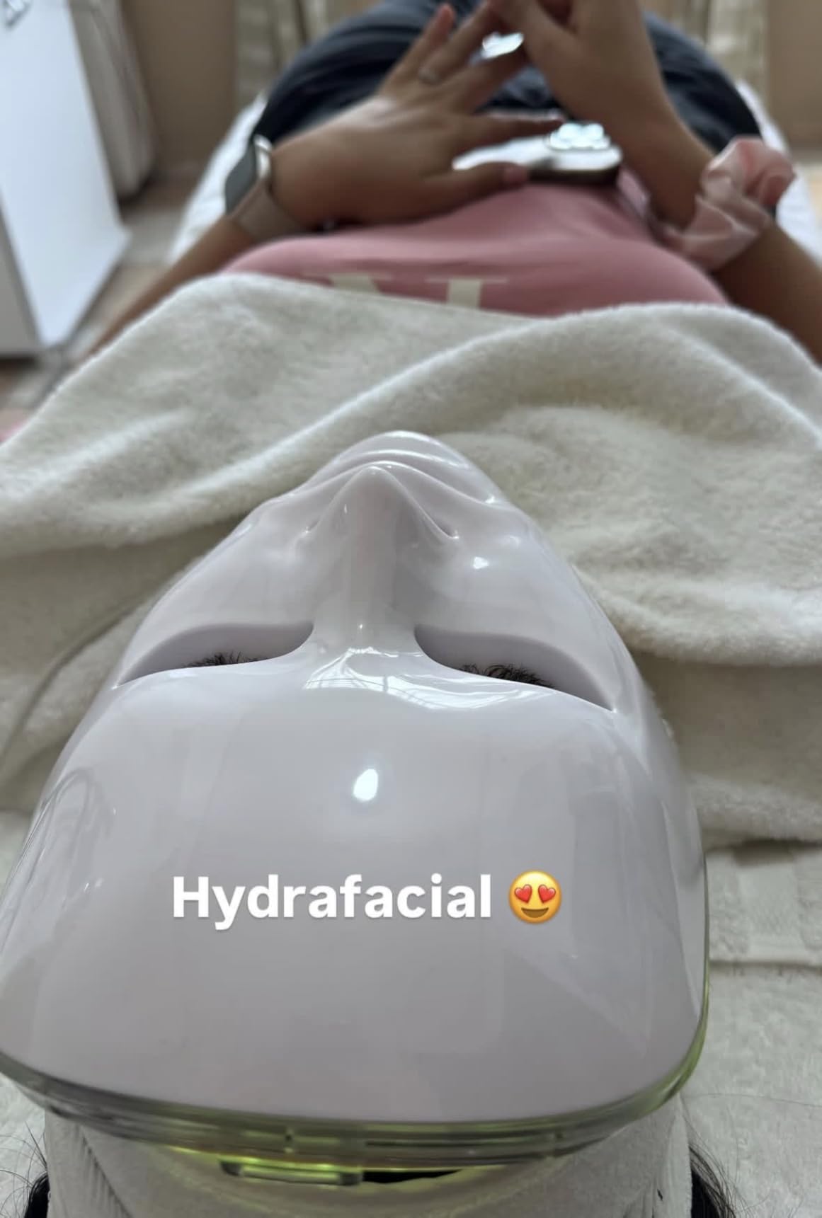 Hydrogen Oxygen 7 in1 Facial Care Machine with Mask Multifunctional Face Skin Care Device Elite customer photo 1
