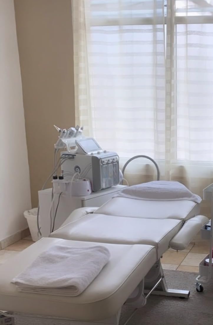Hydrogen Oxygen 7 in1 Facial Care Machine with Mask Multifunctional Face Skin Care Device Elite customer photo 2