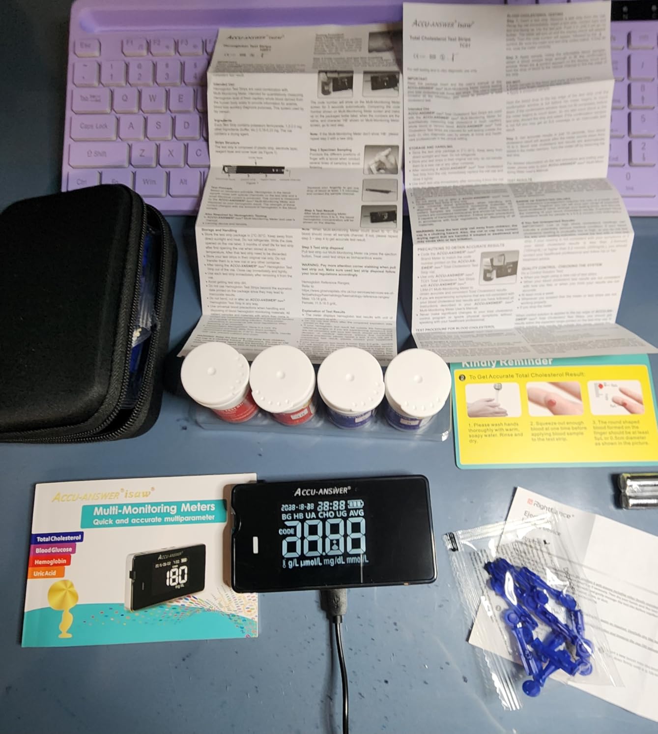 LCLBM-01 2 in 1 Total Cholesterol and Hemoglobin Levels Testing Kit Meter Quick Results Monitor At Home Blood Test for Anemia with 50 Hemoglobin and 20 Total Cholesterol Test Strips Lancets customer photo 2