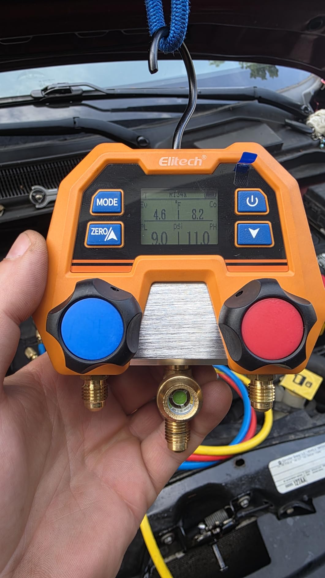 Elitech Digital Refrigerant Manifold Gauge for HVAC, R410A R454B, DMG-2SE customer photo 2