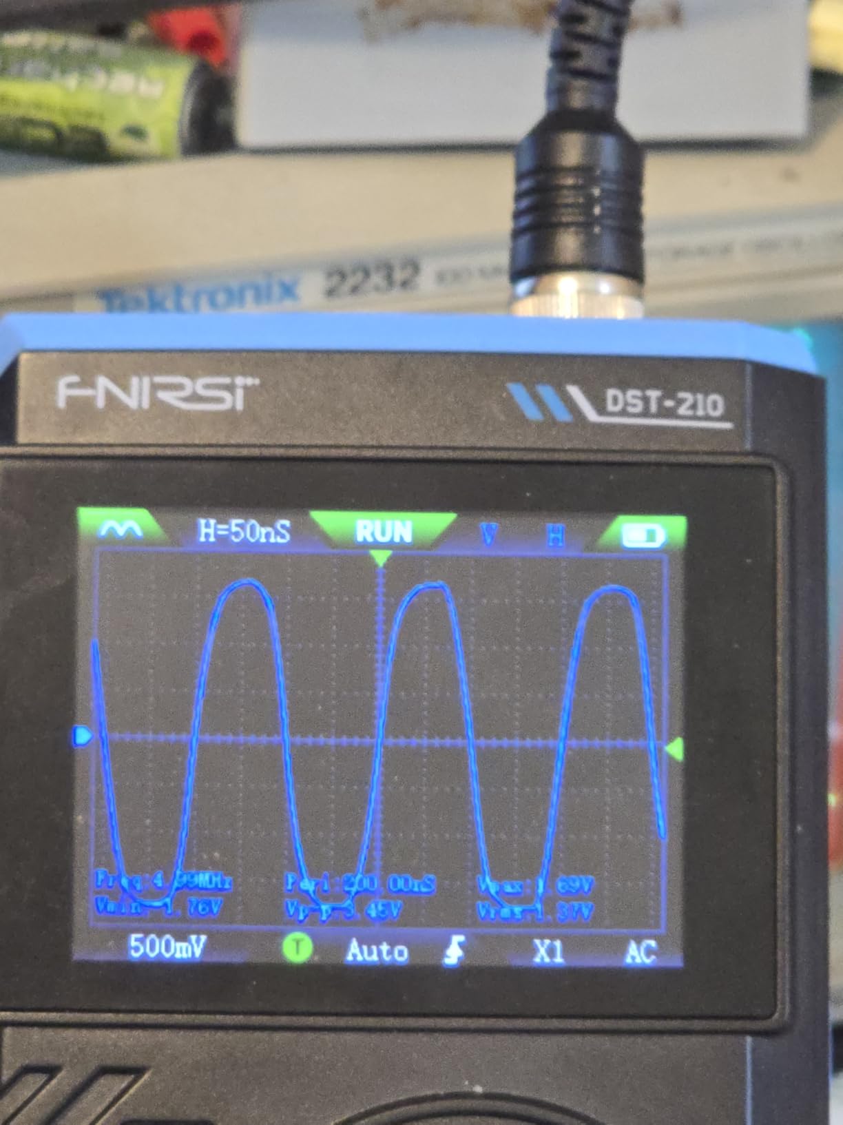 FNIRSI DST-210 3-in-1 10MHz Handheld Oscilloscope Multimeter DDS Generator customer photo 2