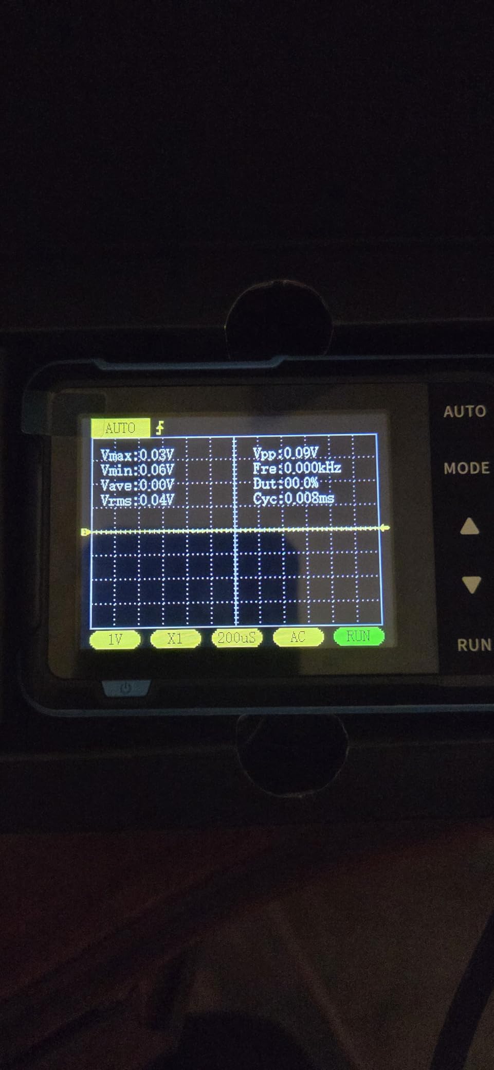 FNIRSI DSO152 Handheld Oscilloscope 200kHz Bandwidth, 2.5MS/s Sampling Rate customer photo 2