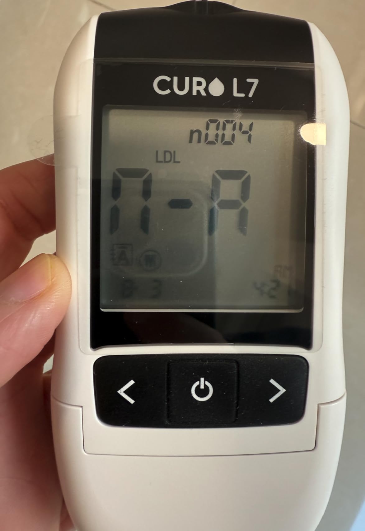 CURO L7 Portable Cholesterol & Glucose Testing Kit, Easy at-Home Use, Instant 6-in-1 Lipid Panel & Blood Sugar Results, Total, HDL, LDL, Triglycerides, Glucose customer photo 2