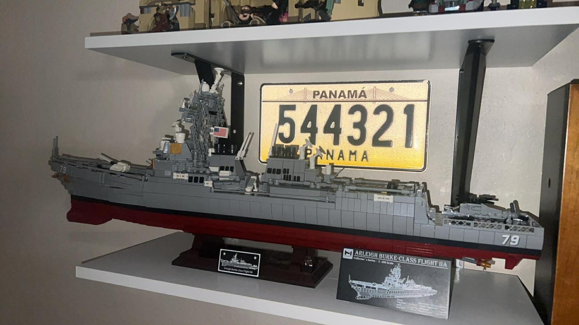 MISINI M7021 Arleigh Burke-Class Destroyer 1:200 Building Blocks Set, 3601 Pieces MOC USN Warship Model customer photo 1
