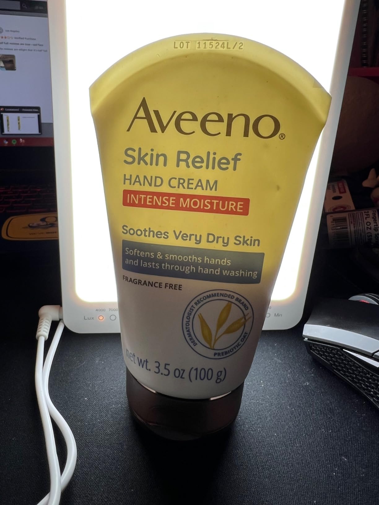 Aveeno Skin Relief Intense Moisture Hand Cream, Fragrance-Free, 3.5 oz customer photo 2