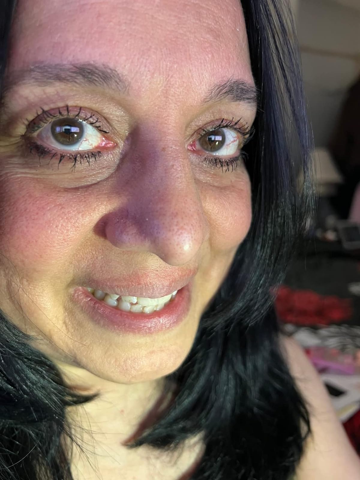 Maybelline Great Lash Waterproof Mascara, Volumizing, Lengthening and Lash-Doubling Formula for Thicker Lashes, Very Black, 1 Count customer photo 2