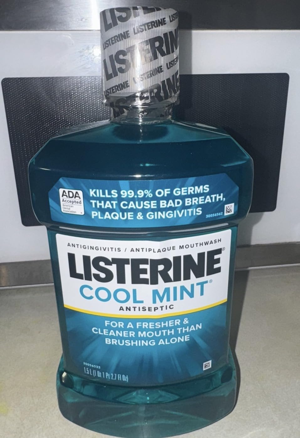 Listerine Cool Mint Antiseptic Mouthwash, Intense Mint, 50.7 fl. oz/1.5 L customer photo 1