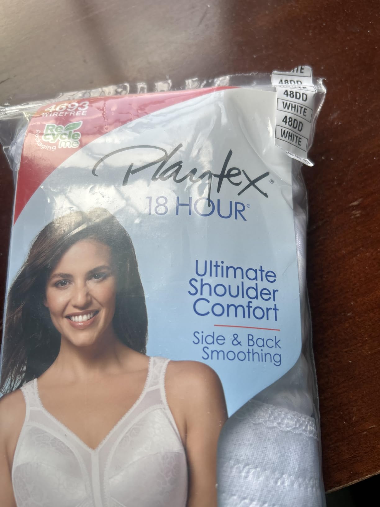 Playtex Women's Wireless Bra, 18 Hour Plus-Size Bras Available, Full Coverage, Smoothing, 4693, Single or 2-Pack customer photo 2