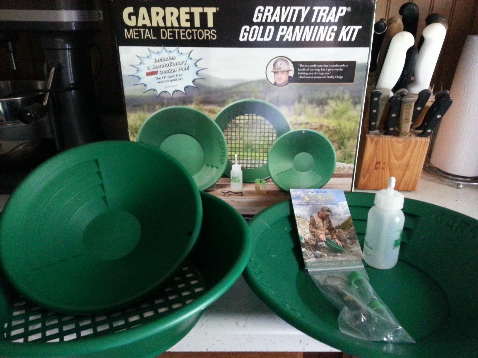 Garrett Complete Gold Pan Kit, 14″ Trap Pan, Green customer photo 2