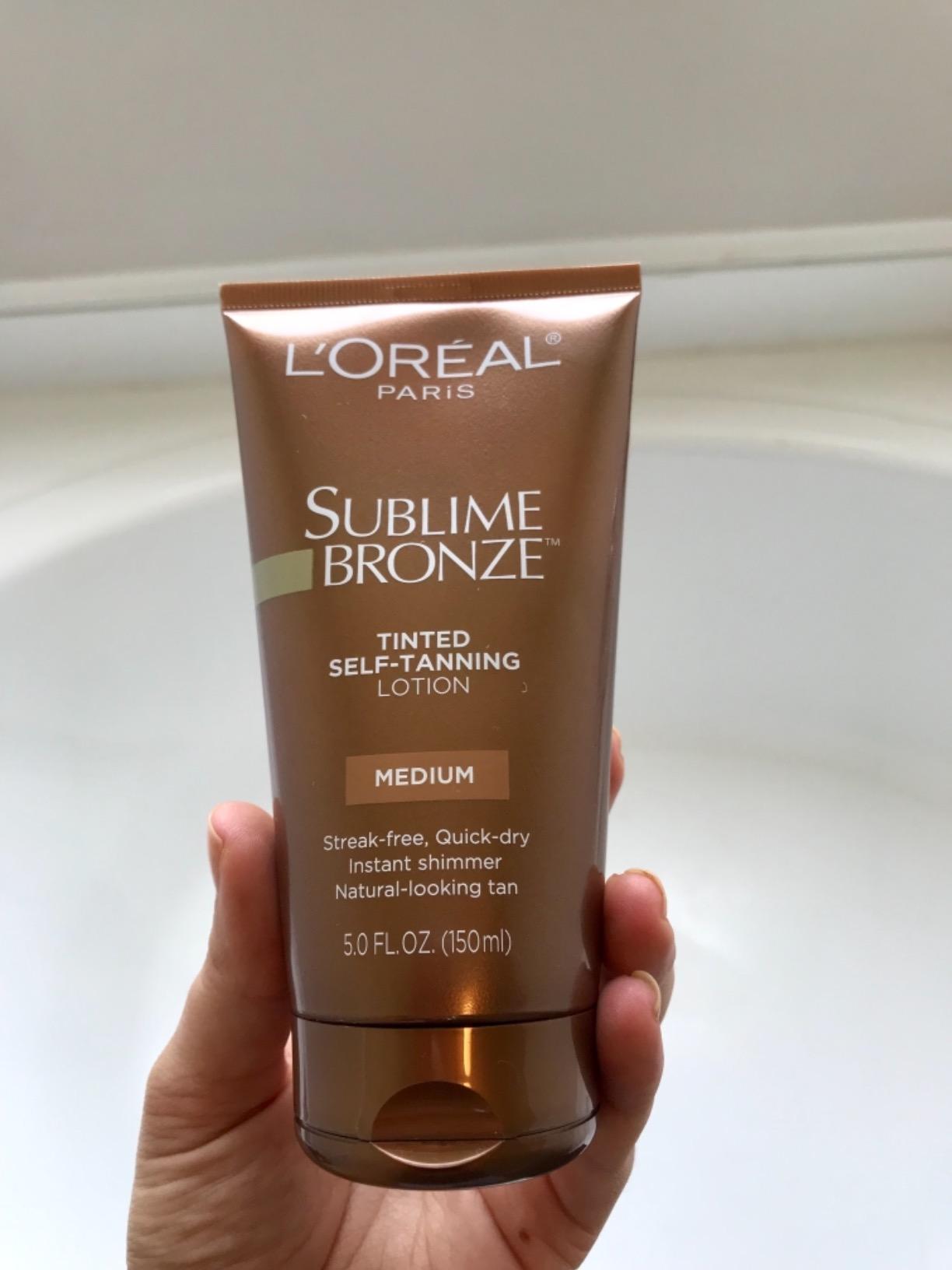 L'Oreal Paris Sublime Bronze Tinted Self Tanning Lotion, Medium Natural Tan 5 fl. Oz customer photo 2