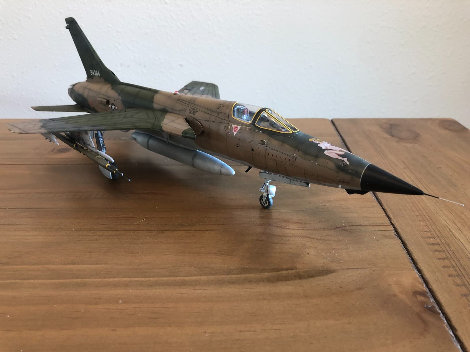 Hobby Boss F-105D Thunderchief Airplane Model Building Kit customer photo 2