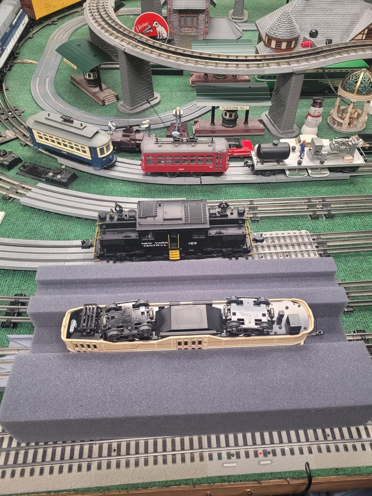 O Foam Locomotive & Car Cradle customer photo 1