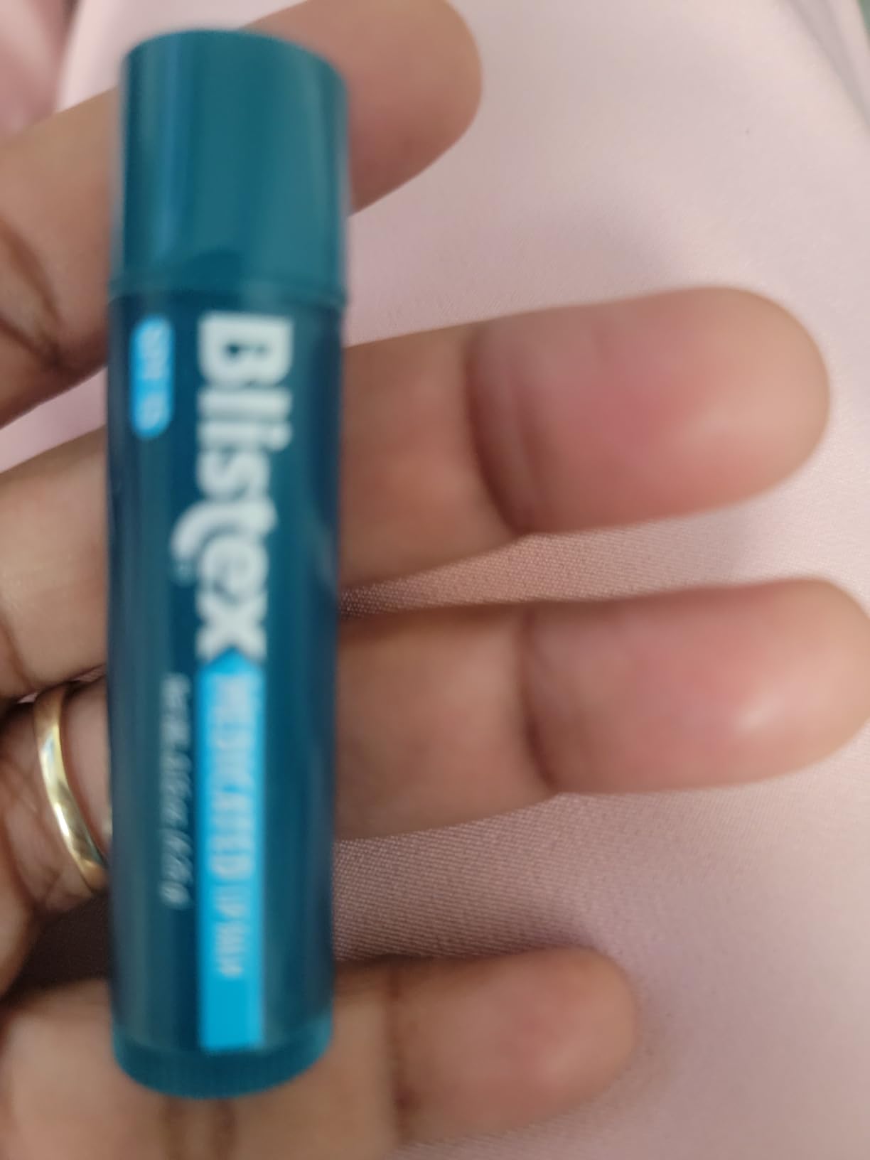 Blistex Medicated Lip Balm SPF 15, 24 Hr Moisture, 0.15 oz, 3 Count customer photo 2