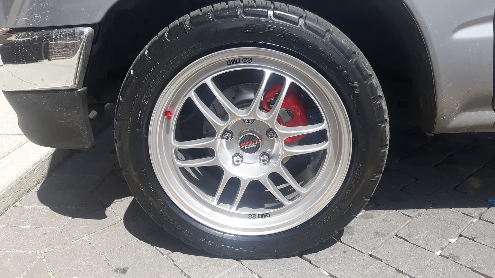 Enkei ENKRPF Silver Wheel (17x8