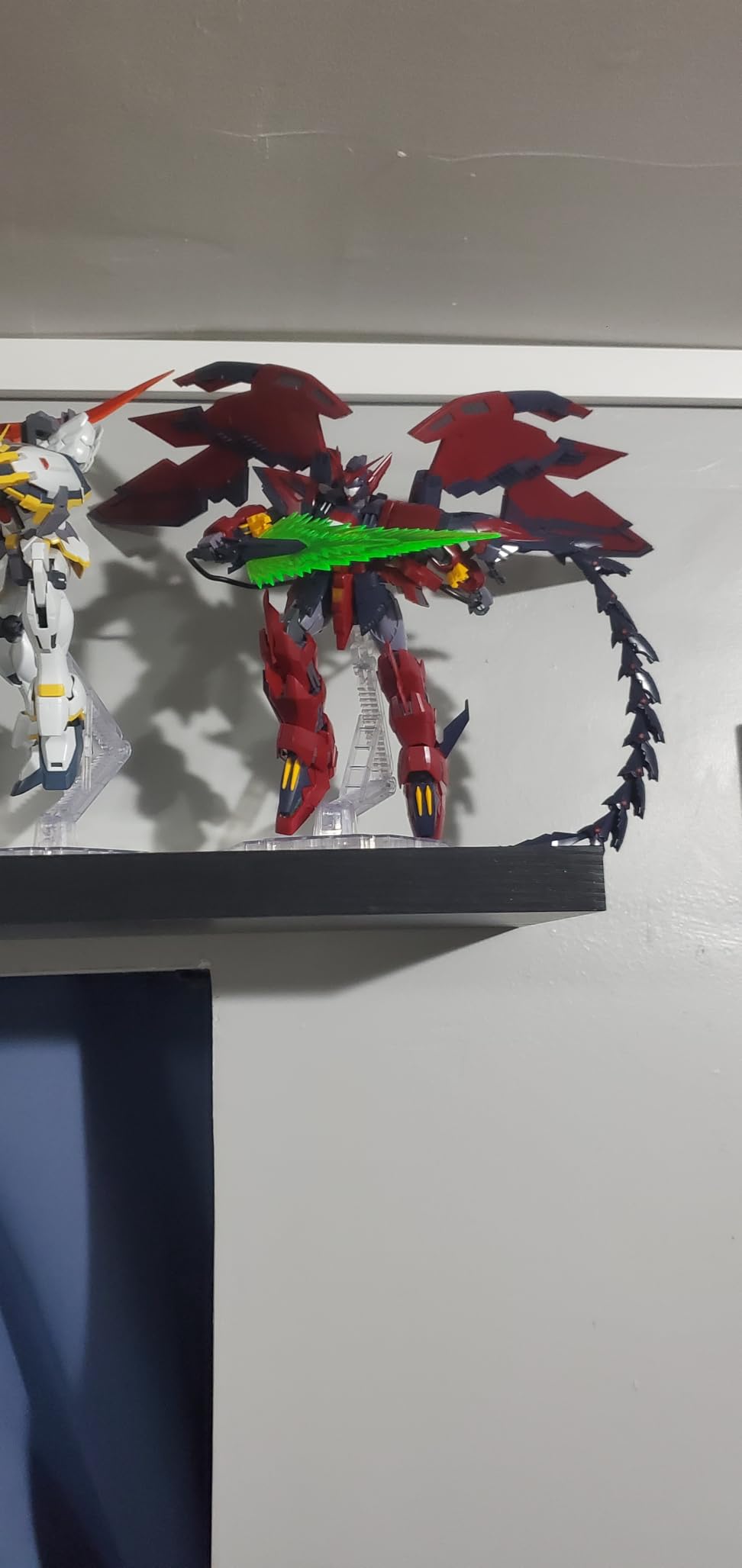 Bandai Hobby MG Gundam Epyon (EW) Gundam Wing: Endless Waltz customer photo 2