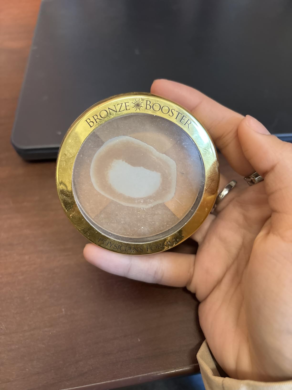Physicians Formula Bronze Booster Glow-Boosting Season-to-Season Bronzer Light-to-Medium customer photo 1