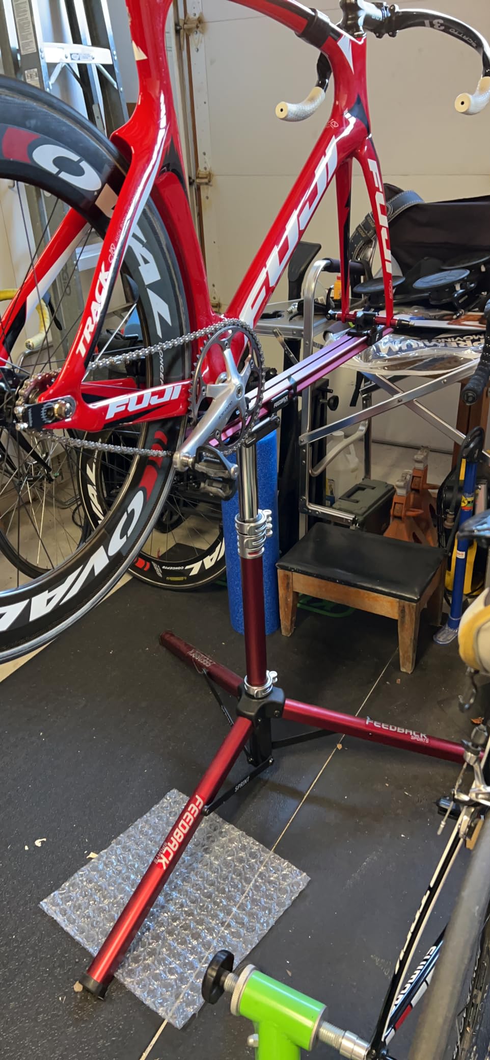 Feedback Sports Sprint Bike Repair Stand, Compact Bike Workstand, Red customer photo 1