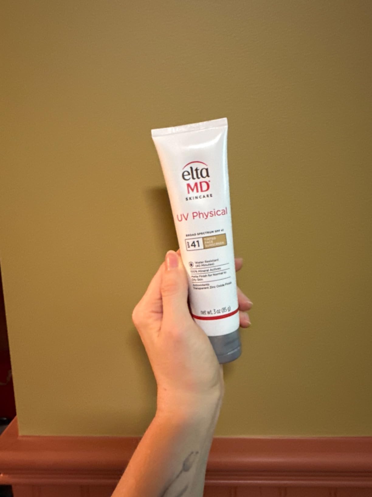 EltaMD UV Physical Tinted 100% Mineral Face Sunscreen, SPF 40 and 41 customer photo 2