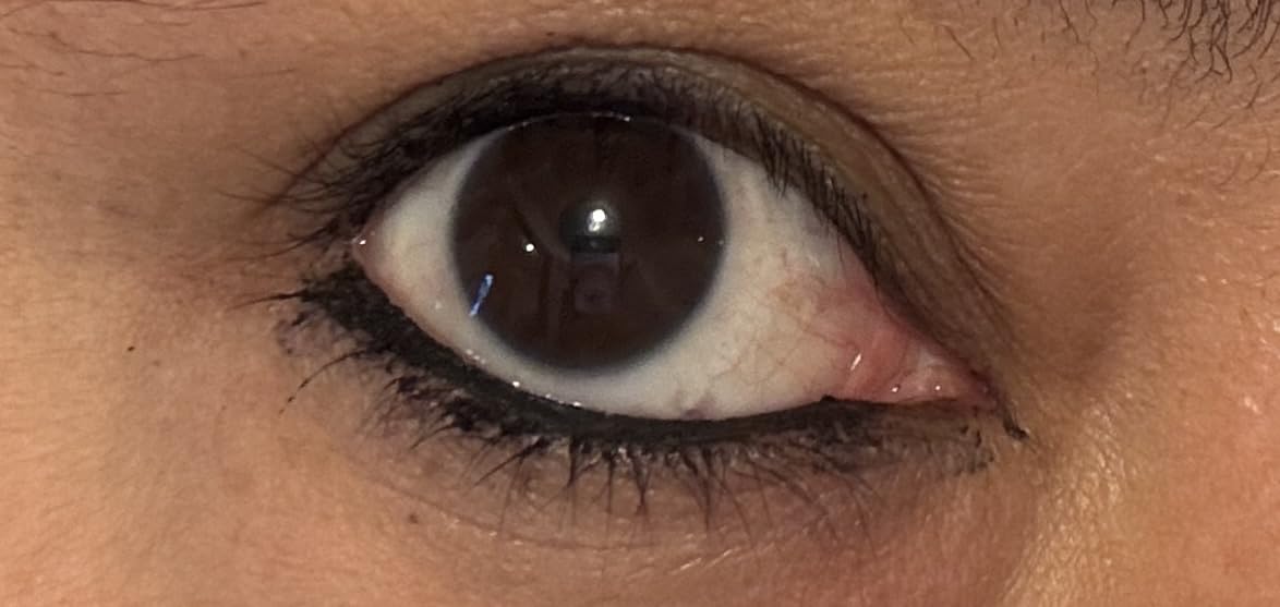 Rimmel London Scandaleyes Waterproof Gel Pencil Eyeliner, Long-Wearing, Ultra-Smooth, Smudge-Proof, 001, Black, 0.04oz customer photo 1