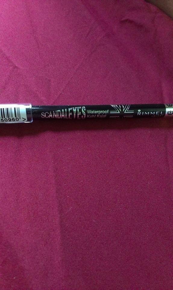 Rimmel London Scandaleyes Waterproof Gel Pencil Eyeliner, Long-Wearing, Ultra-Smooth, Smudge-Proof, 001, Black, 0.04oz customer photo 2