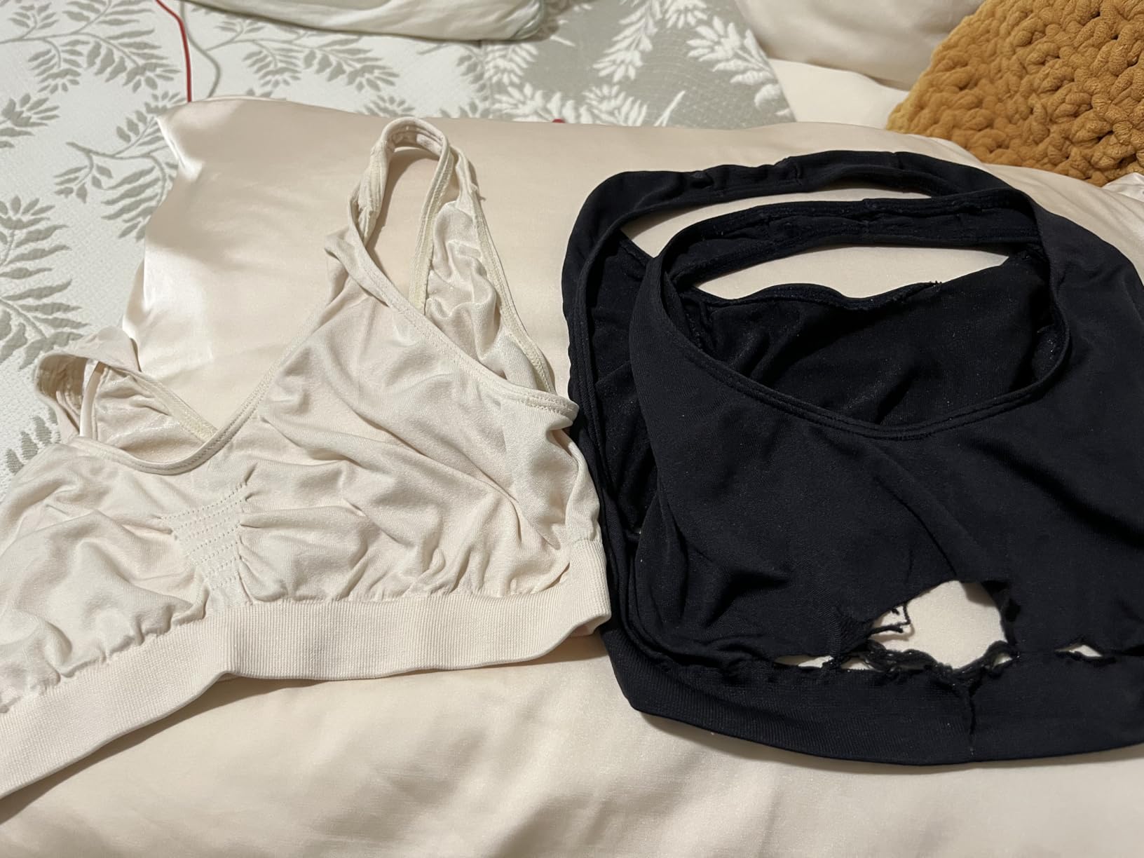 Bali Women's Pullover Bra - Comfort Revolution Microfiber Bralette - Moisture-Wicking customer photo 1