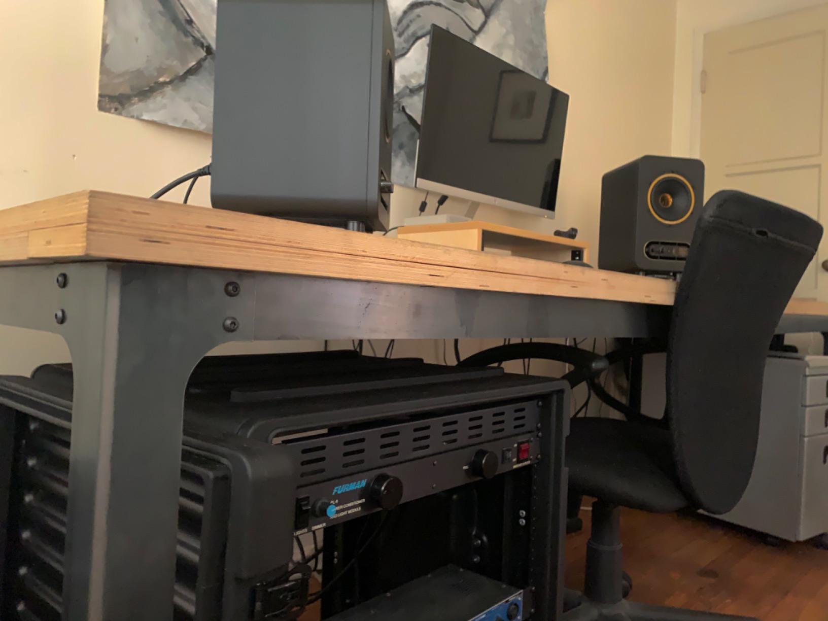 SKB 1SKB-R8U 8U Space Roto Molded Rack customer photo 1