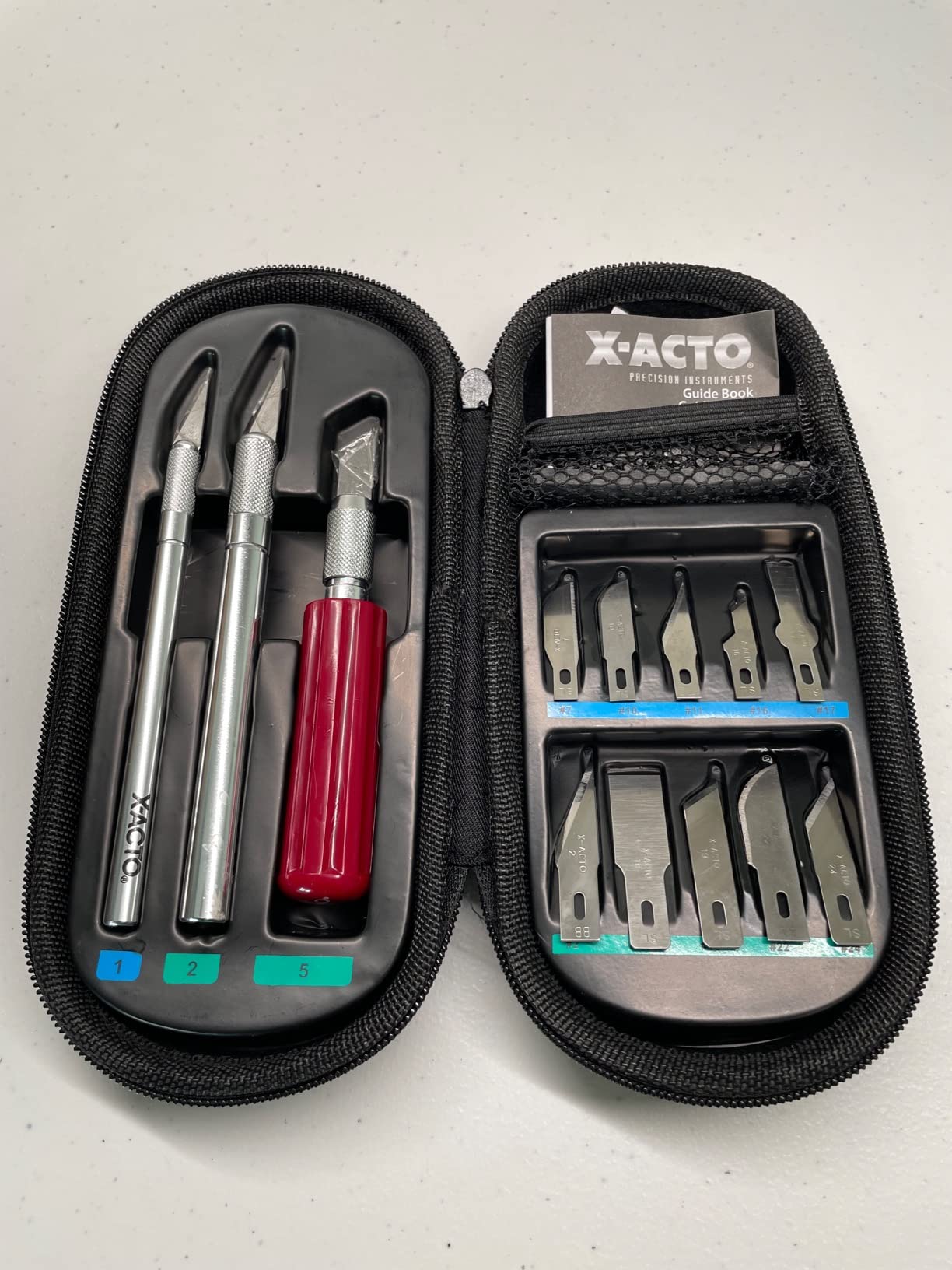 X-ACTO Compression Basic Knife Set, Includes 3 Knives, 13 Blades, Soft Carry Case, 17 Count - Crafting, Art Projects, Cutting Tools customer photo 2