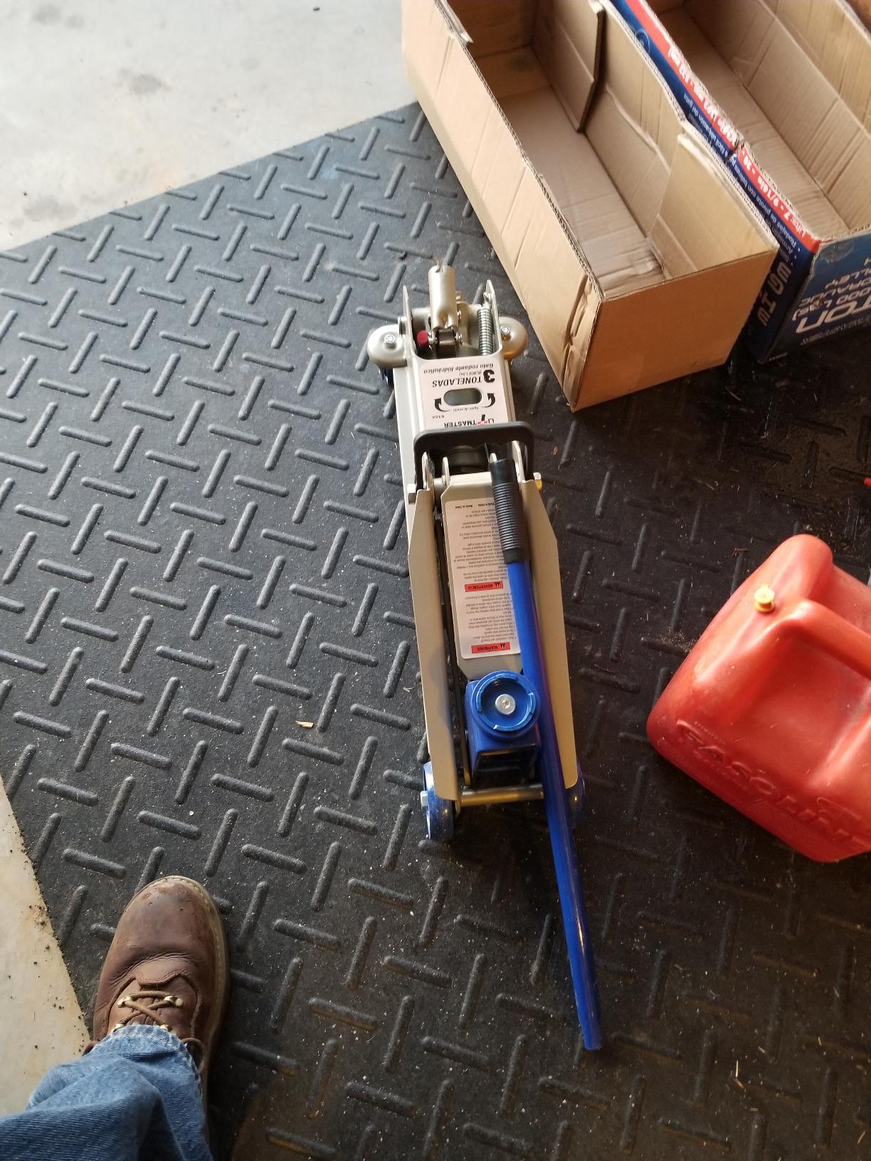 Liftmaster 3 Ton SUV High Lift Floor Trolley Jack Car 4x4 Van Pickup Ver.2 customer photo 2