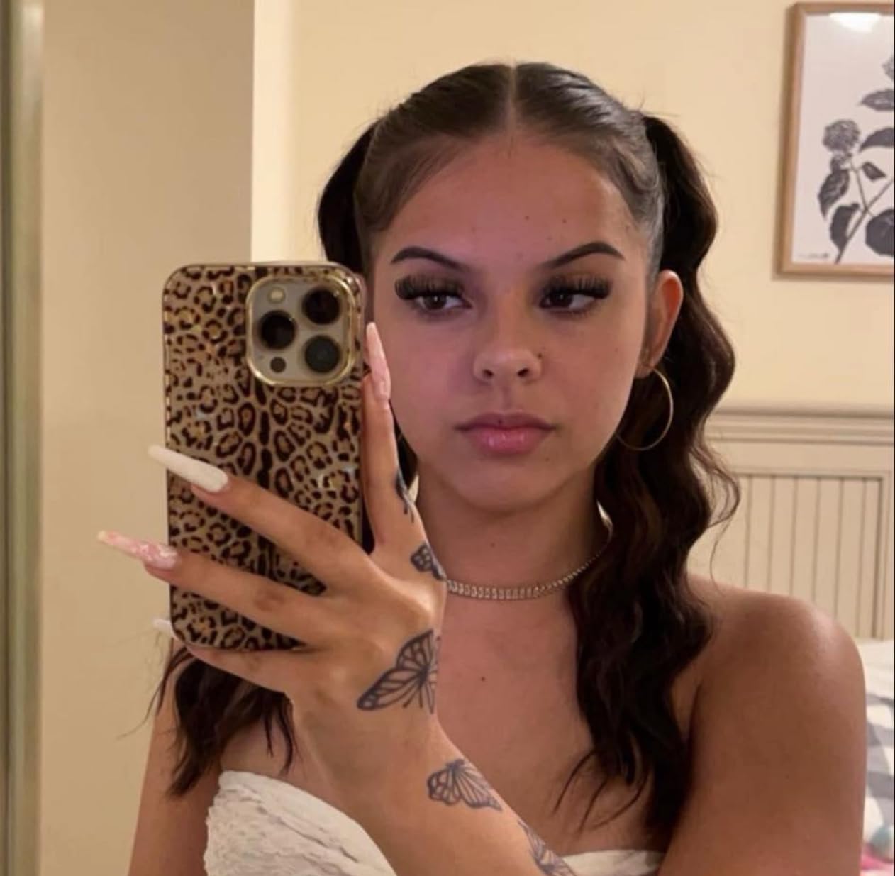 Anastasia Beverly Hills - DIPBROW Waterproof, Smudge-Proof Brow Pomade customer photo 2