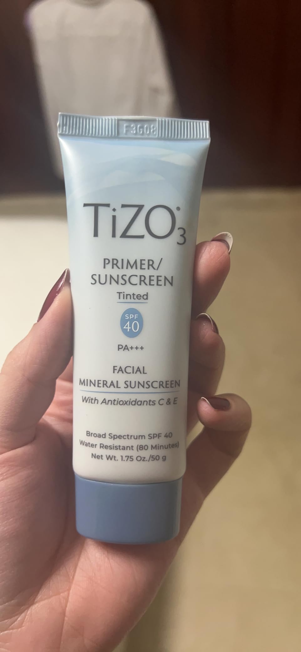 TiZO3 Facial Mineral Sunscreen and Primer, Tinted Broad Spectrum SPF 40 with Antioxidants, Sheer matte finish, Fragrance-Free, Oil-Free, Dermatologist-recommended, PA+++ 1.75 oz customer photo 2