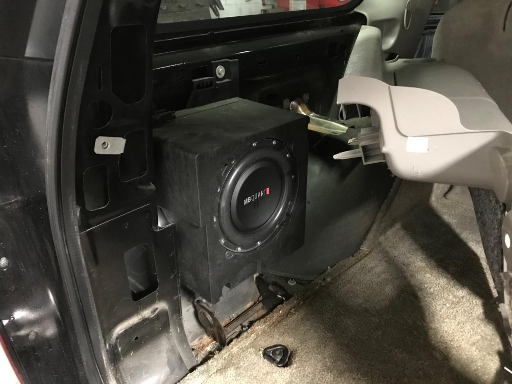 MB Quart Discus 10 Inch 400W Shallow Mount 4 Ohm DVC Car Subwoofer customer photo 1