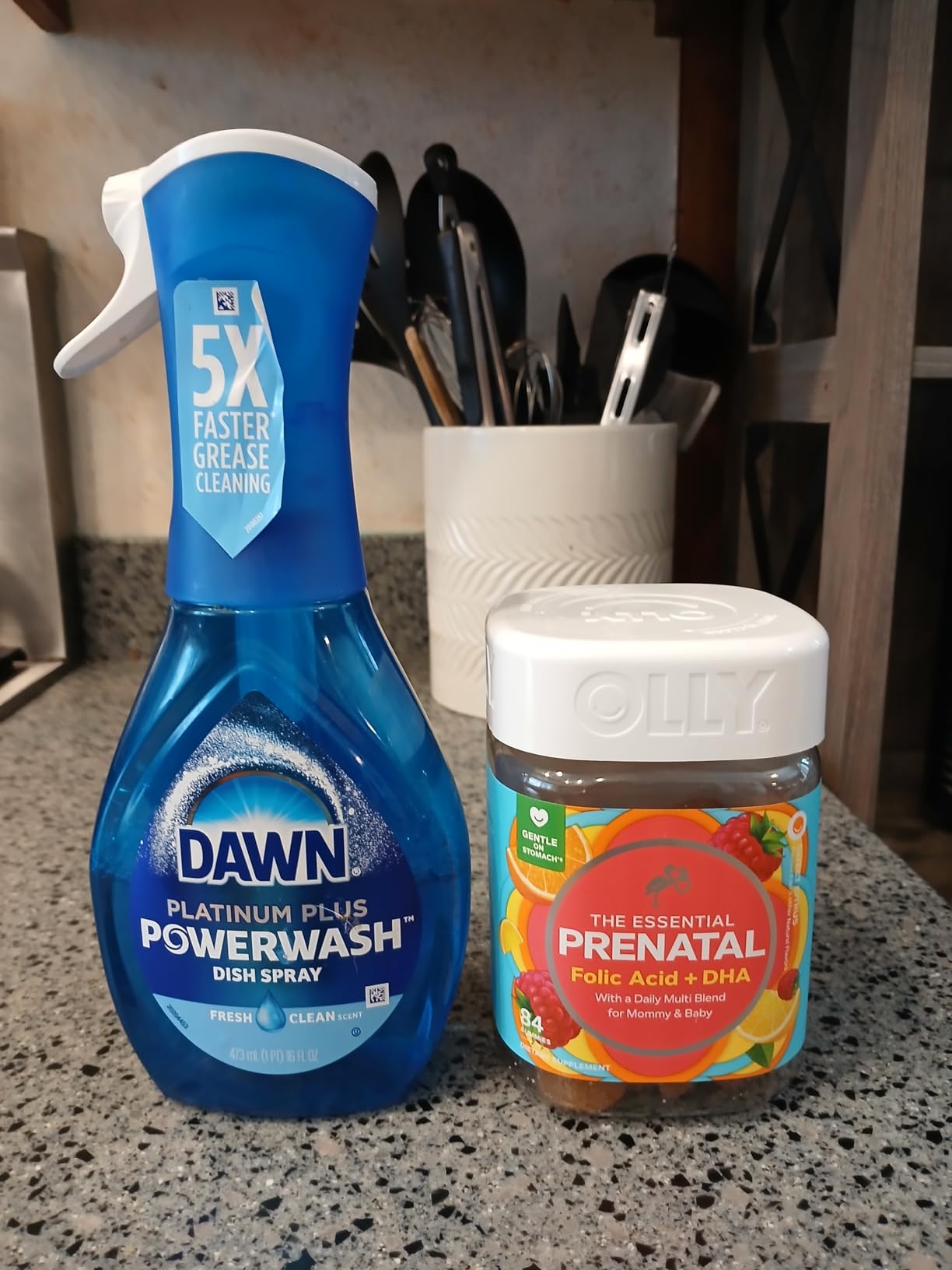 OLLY Prenatal Multivitamin Gummy, Daily Blend for Mommy & Baby - 60 Count customer photo 1