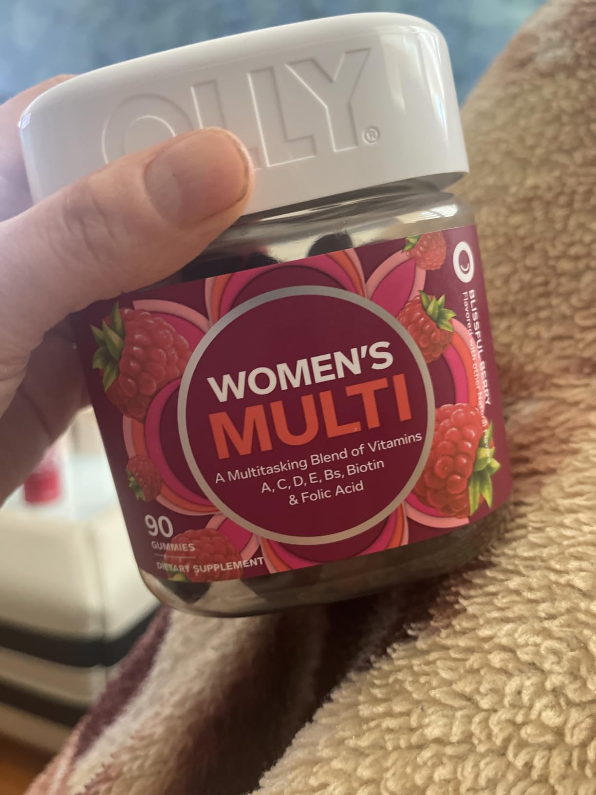 OLLY Women's Multivitamin, Supports Overall Wellness,* Biotin - 90 Count customer photo 2
