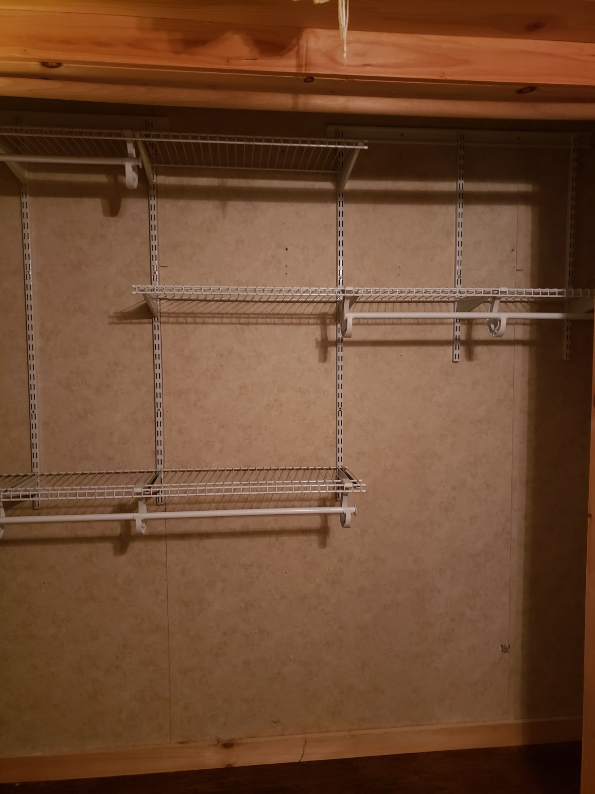ClosetMaid ShelfTrack Wire Closet Organizer System, Adjustable from 2 to 4 Ft., With Shelves, Clothes Rods, Hardware, Durable Steel, White customer photo 2