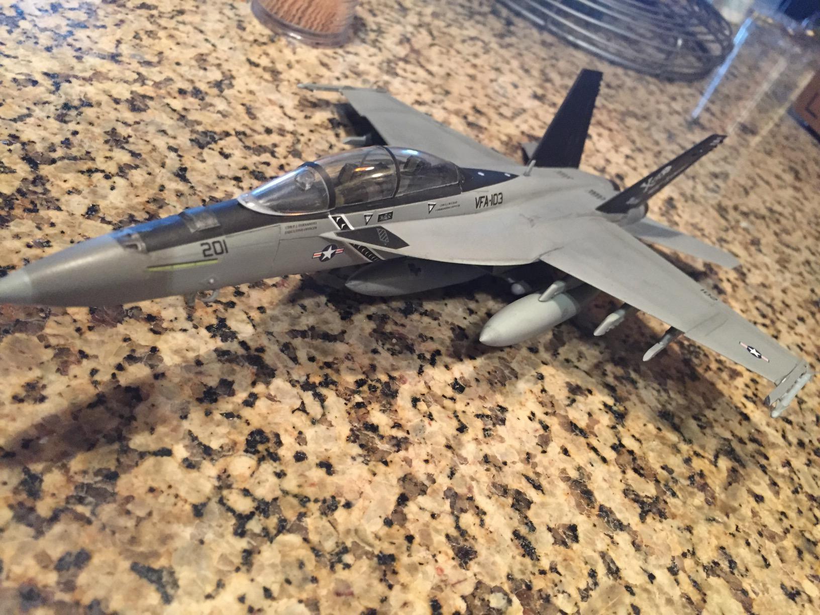 1/72 USN F/A-18F