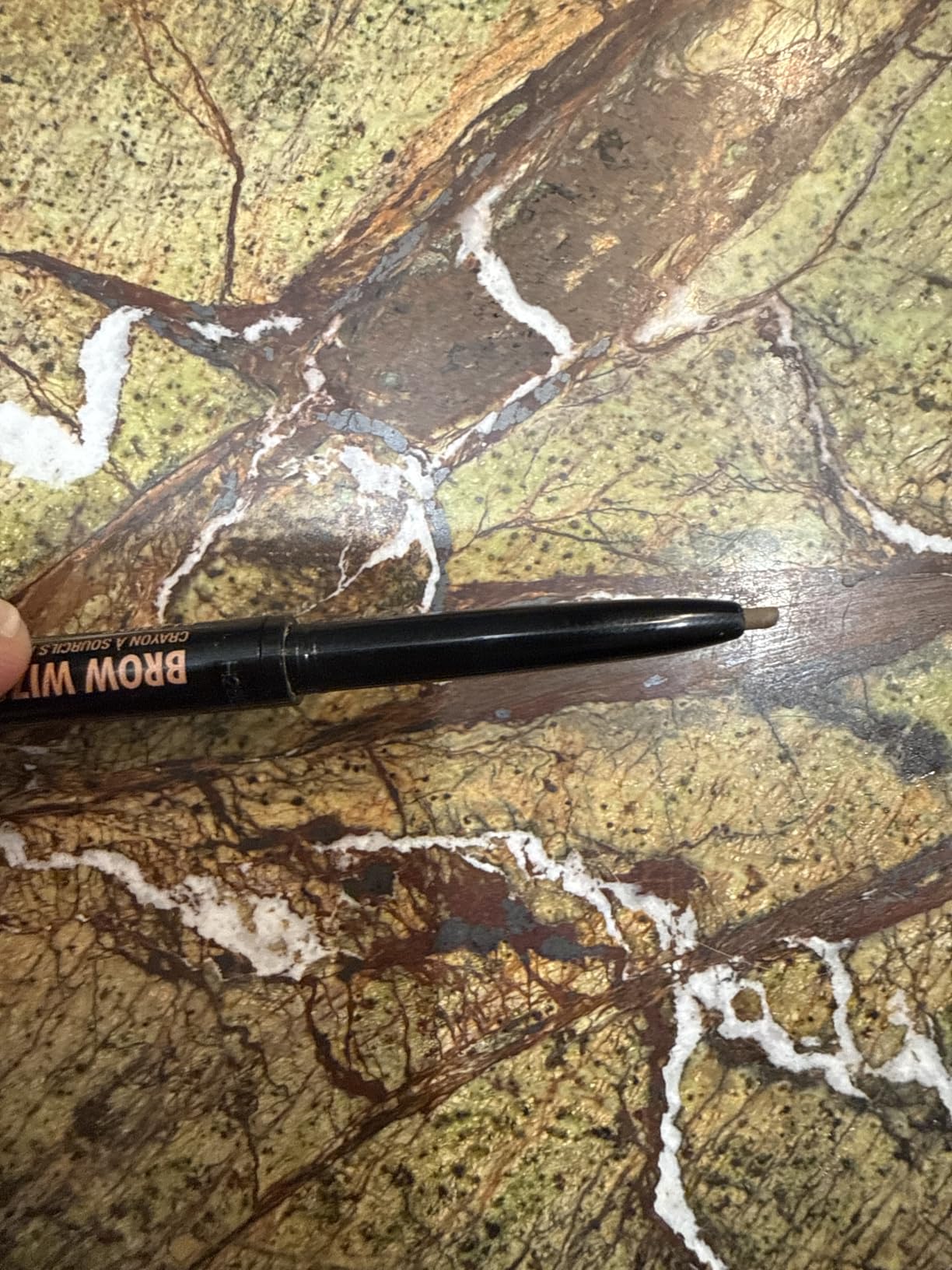 Anastasia Beverly Hills - Brow Wiz Ultra-Slim Precision Eyebrow Pencil customer photo 1