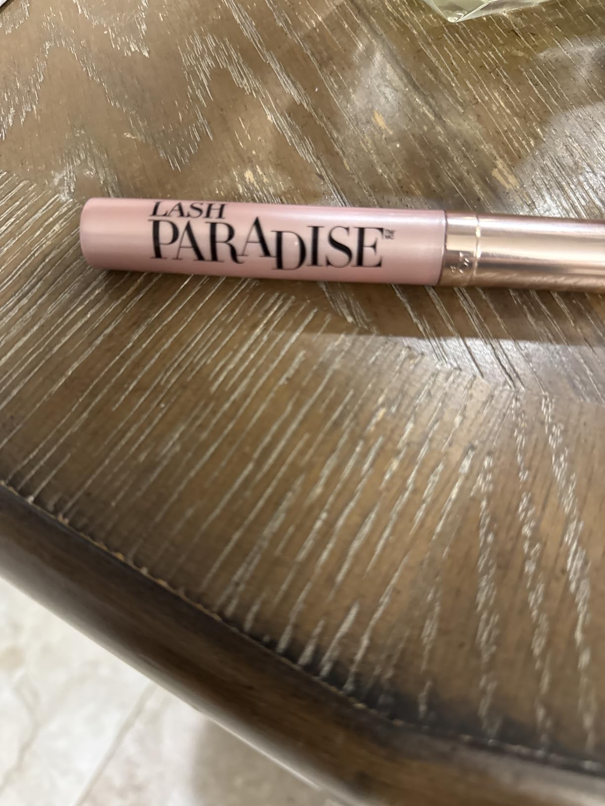 L'Oreal Paris Makeup Voluminous Lash Paradise Mascara, Voluptuous Volume, Intense Length, Feathery Soft Full Lashes, No Flaking, No Smudging, No Clumping, Blackest Black, 0.25 Fl Oz (Pack of 1) customer photo 1