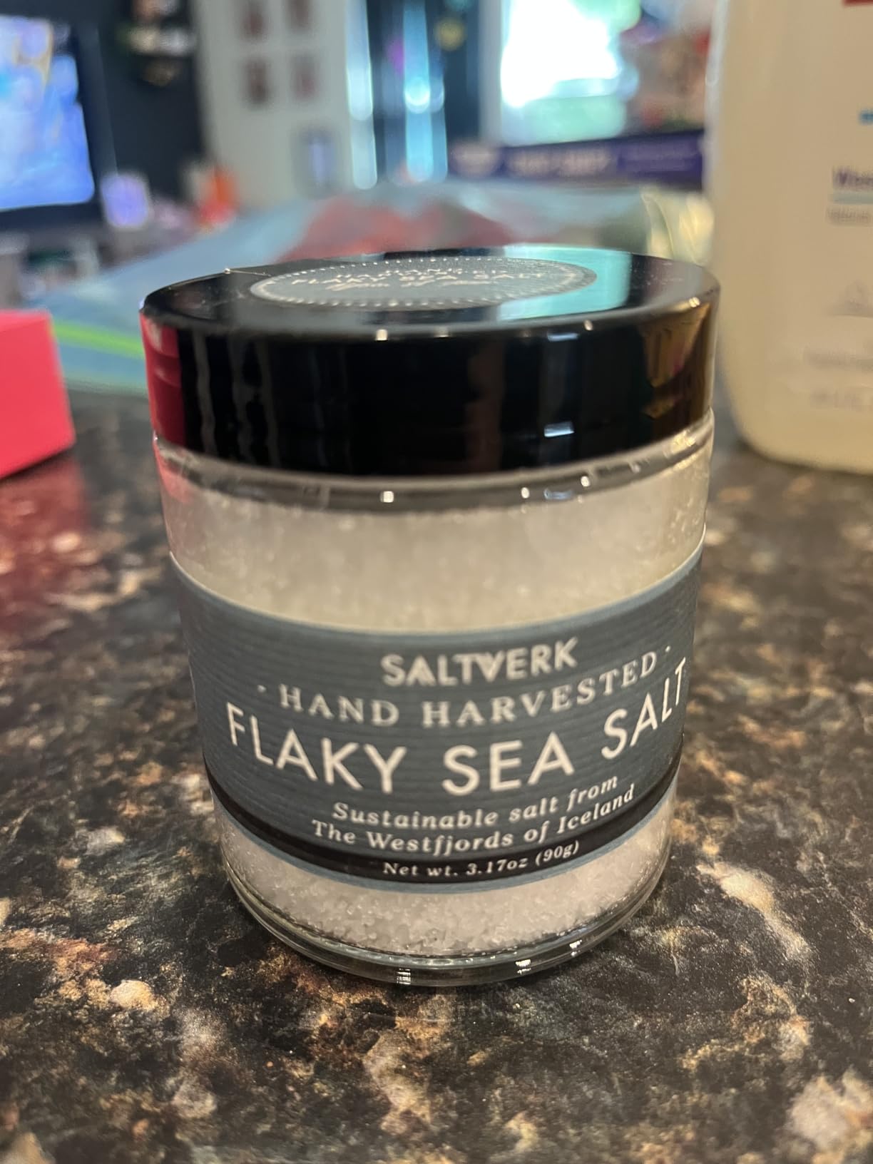 Saltverk Sea Salt - Flaky 3.17 Oz customer photo 2