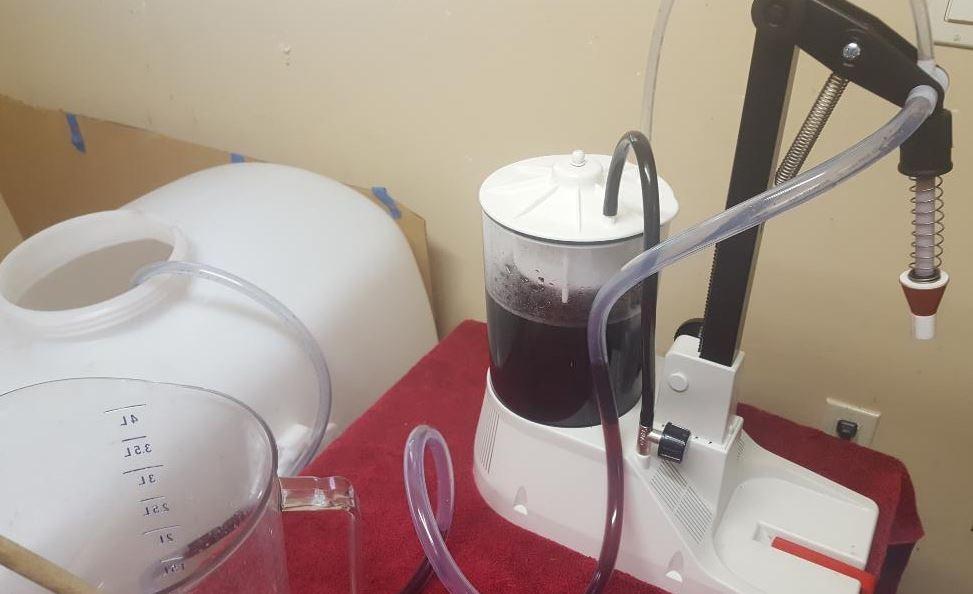 WE620 Wine Bottle Filler (1 Head) customer photo 2