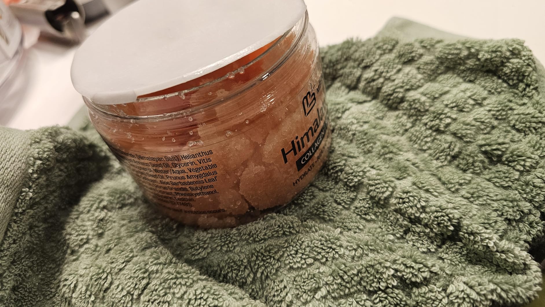 Exfoliating Himalayan Salt Scrub with Collagen & Stem Cells, 16 oz by M3 customer photo 2