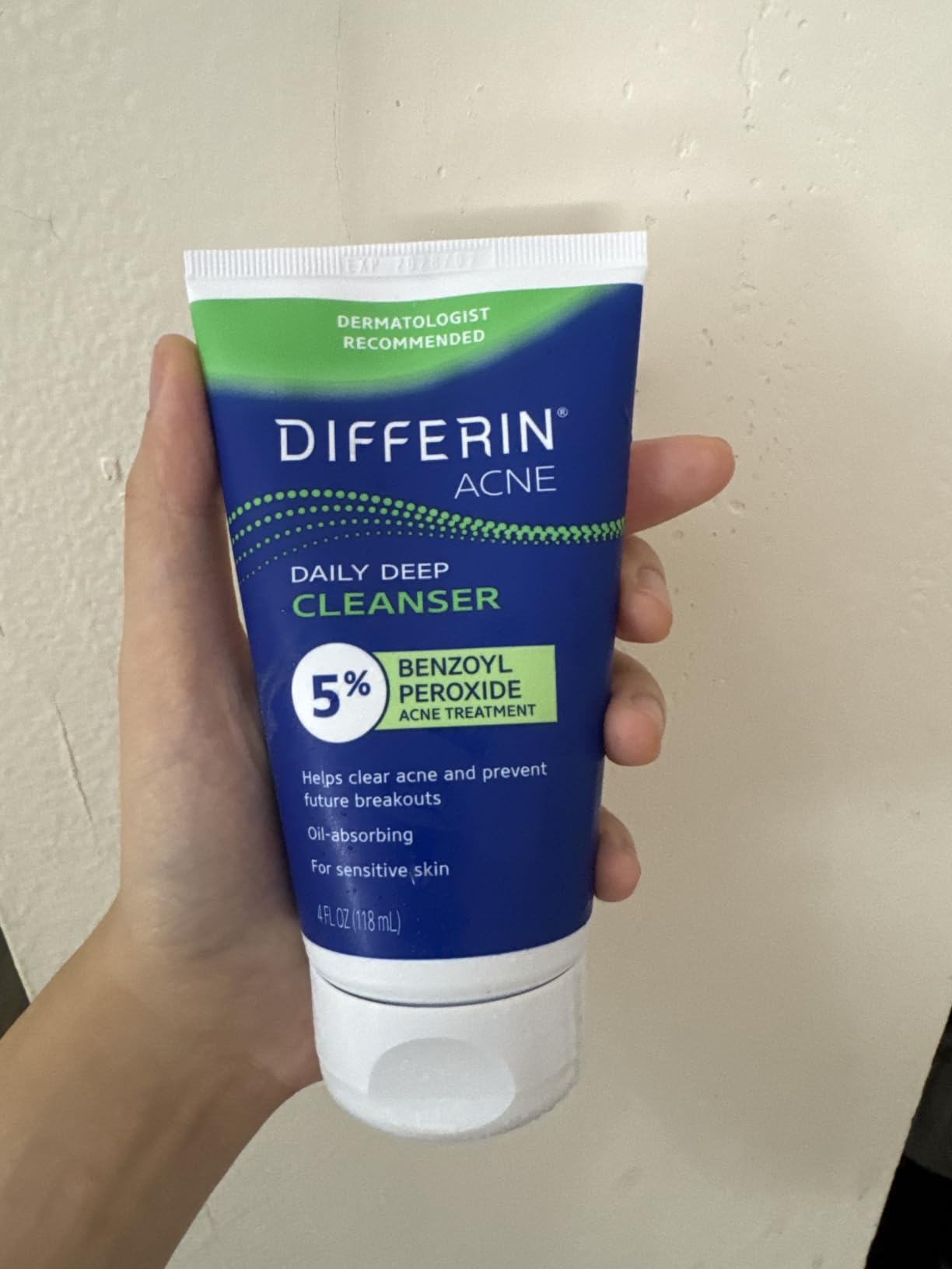 Differin Acne Face Wash, 5% Benzoyl Peroxide Daily Cleanser, 4oz customer photo 2