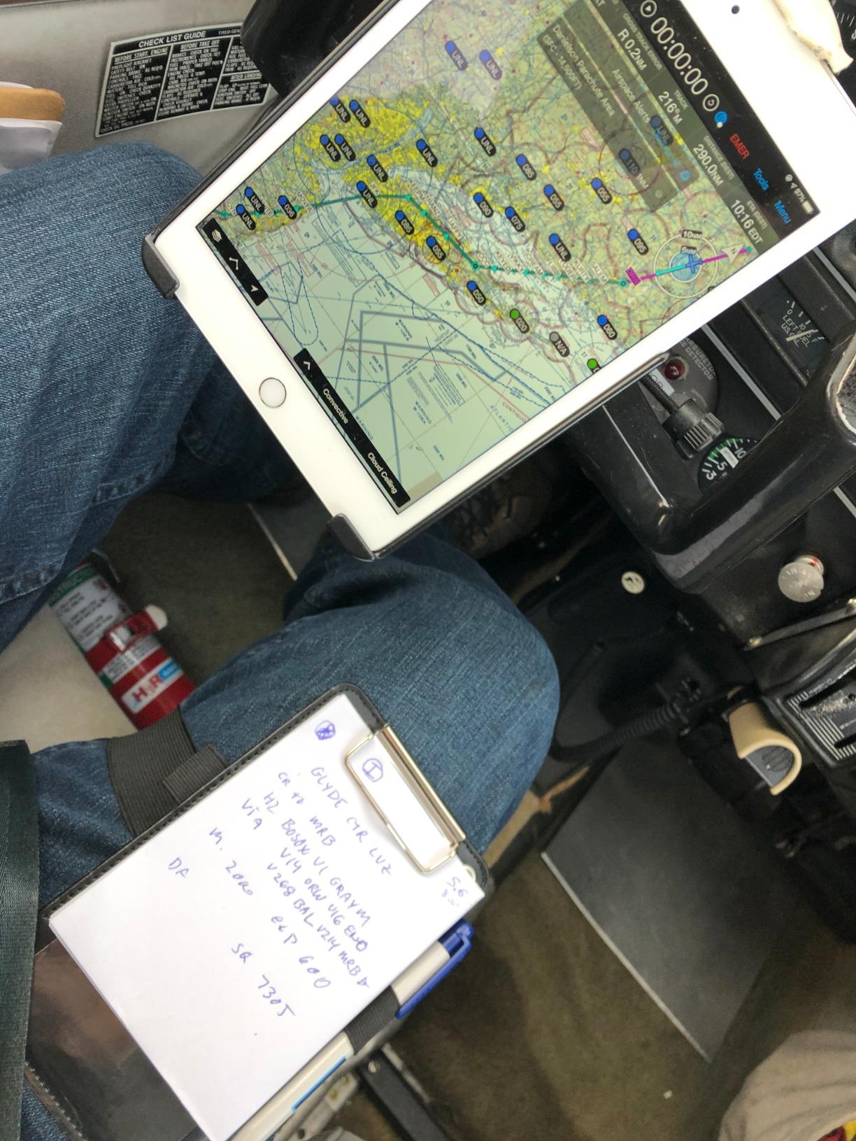 Kneeboard for Pilots - Professionals, Students, Helicopter, Glider Pilots, General Aviation - Compact Size and Soft Corners for Comfort in the Cockpit customer photo 1