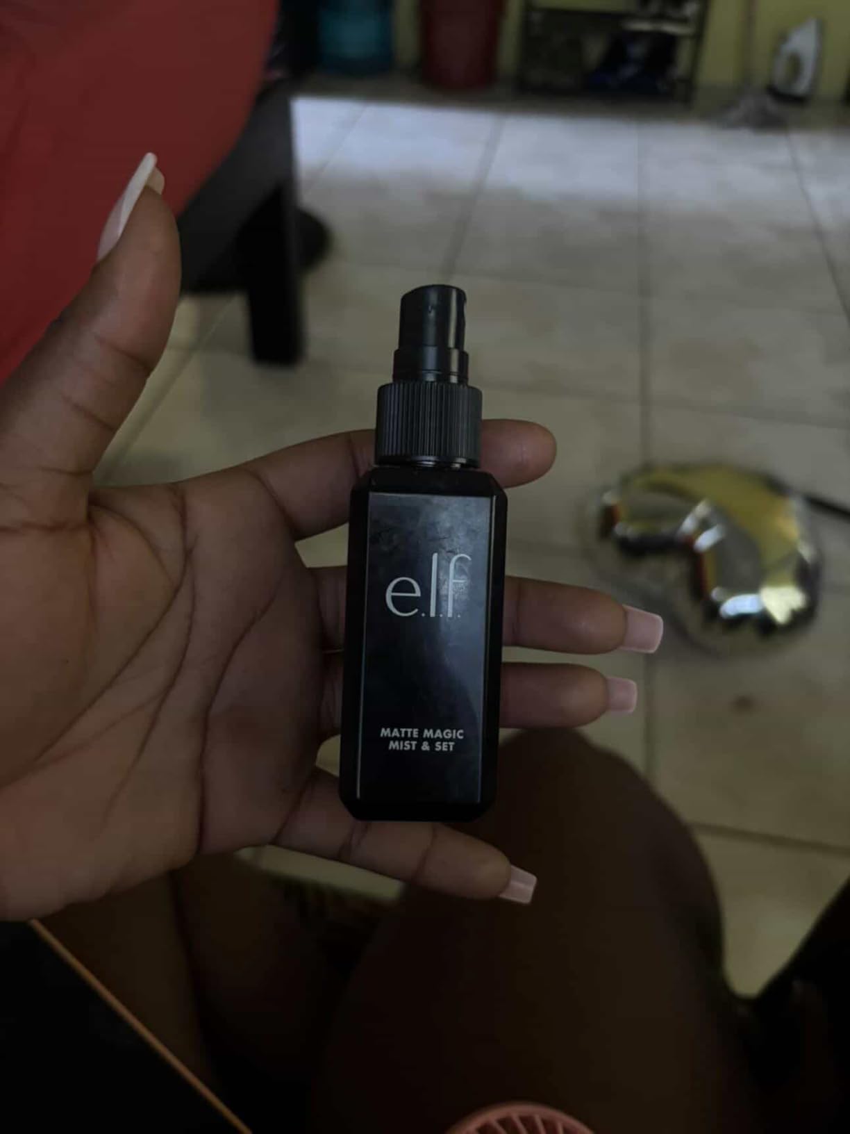 e.l.f. Matte Magic Mist & Set Makeup Setting Spray, Matte Finish & Oil Control for Lightweight Long-Lasting Wear, Vitamin B & E, 4 Fl Oz customer photo 1