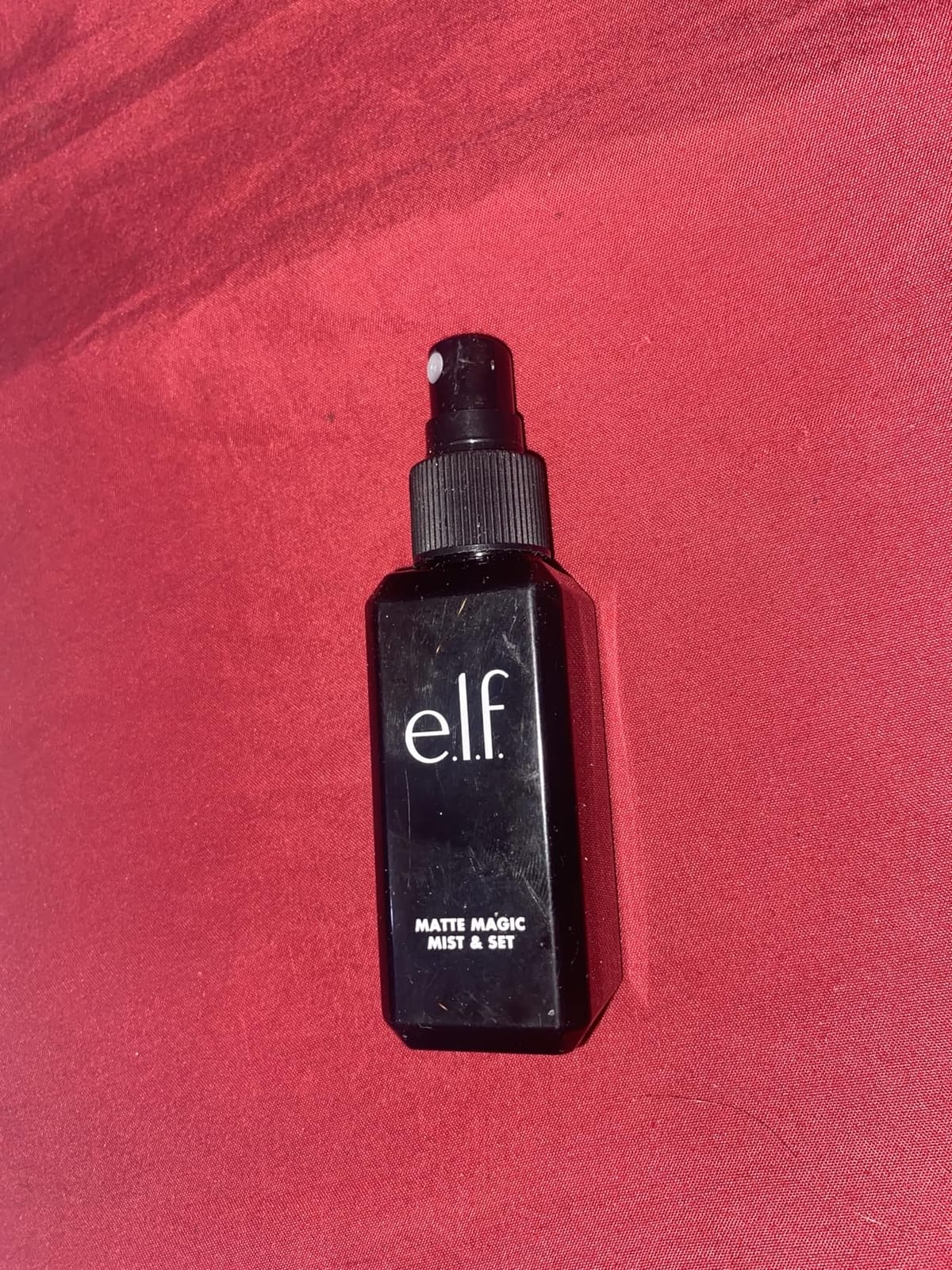 e.l.f. Matte Magic Mist & Set Makeup Setting Spray, Matte Finish & Oil Control for Lightweight Long-Lasting Wear, Vitamin B & E, 4 Fl Oz customer photo 2